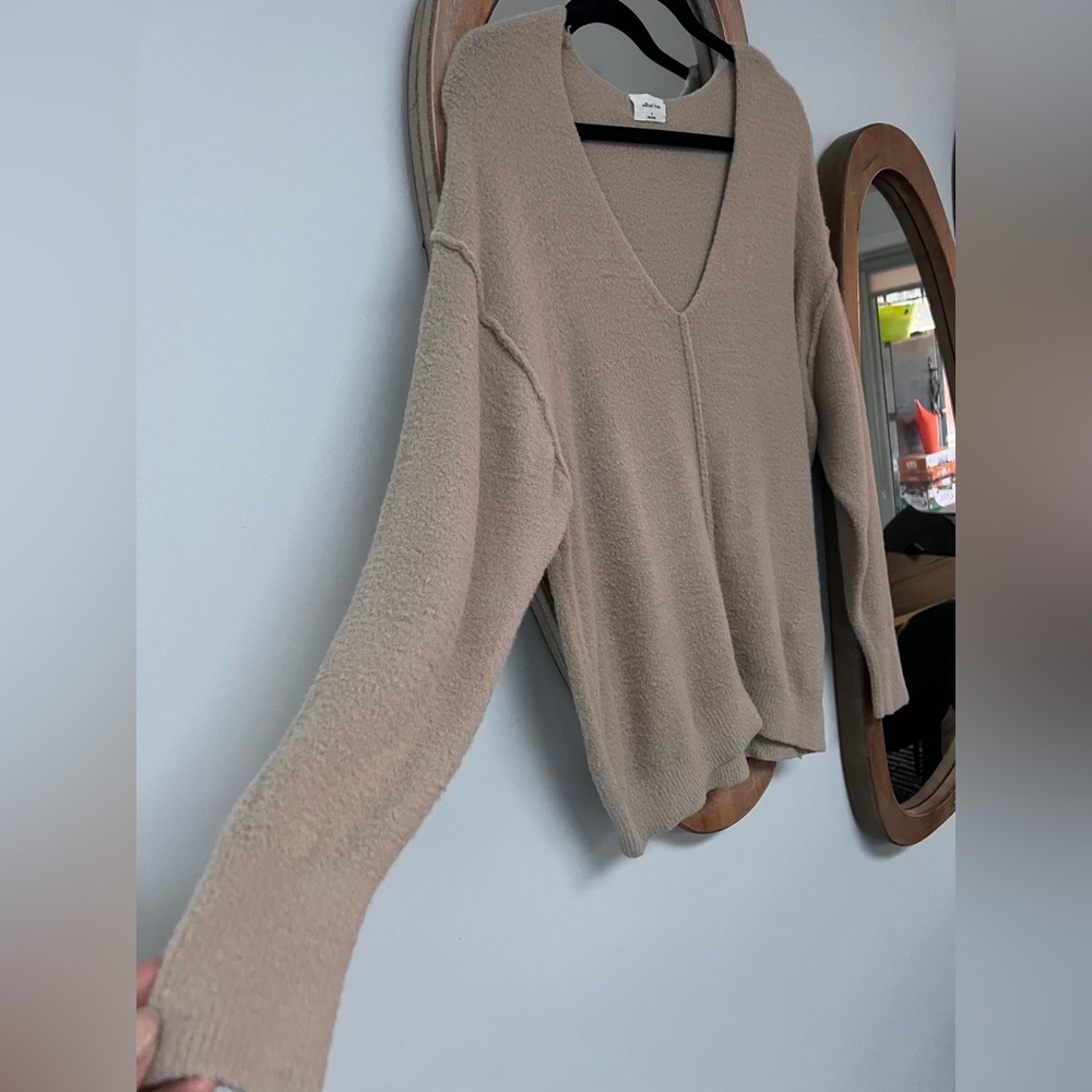 Wilfred Free V-Neck Teddy Sweater - Picture 6 of 10